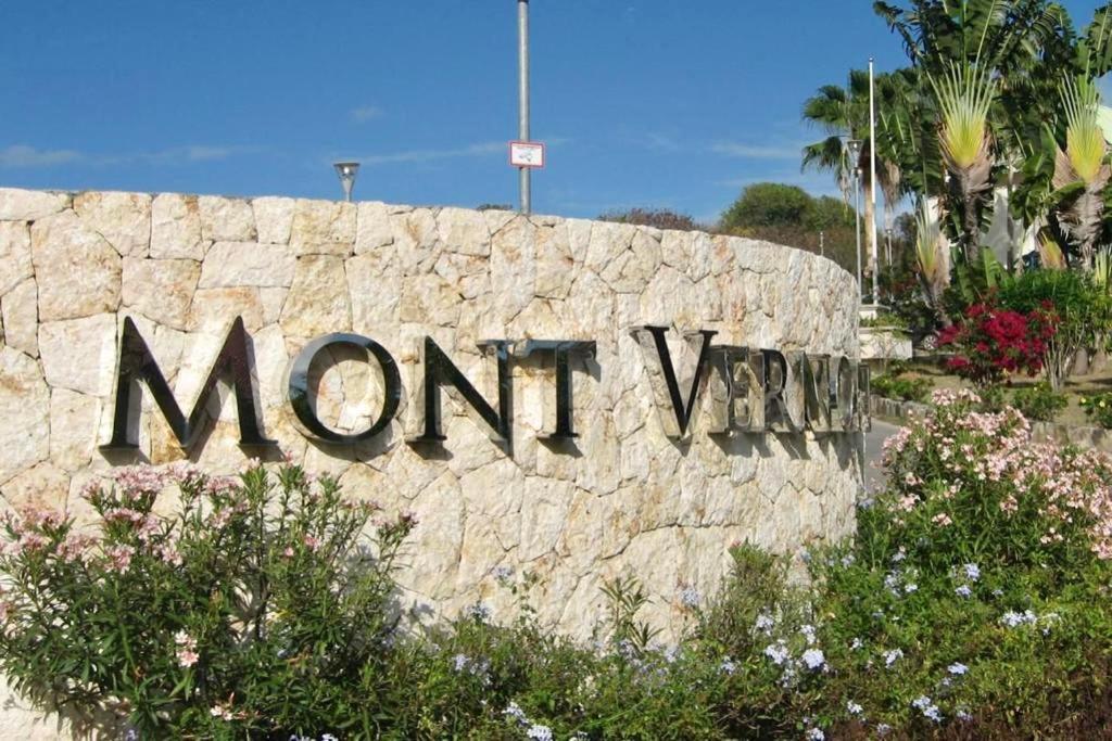 Top Floor Unit 520 Ft2 - 48 M2 With Stunning Dominant View On Ocean, St Barth, Orient Bay Cul de Sac Exterior photo