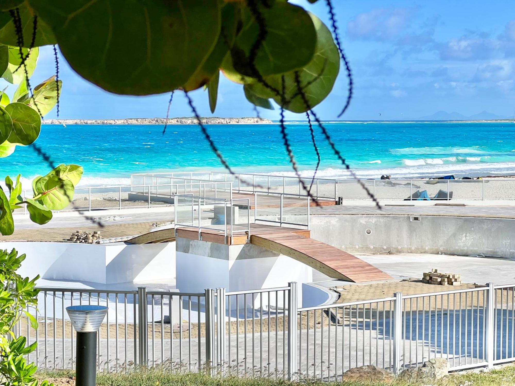 Top Floor Unit 520 Ft2 - 48 M2 With Stunning Dominant View On Ocean, St Barth, Orient Bay Cul de Sac Exterior photo