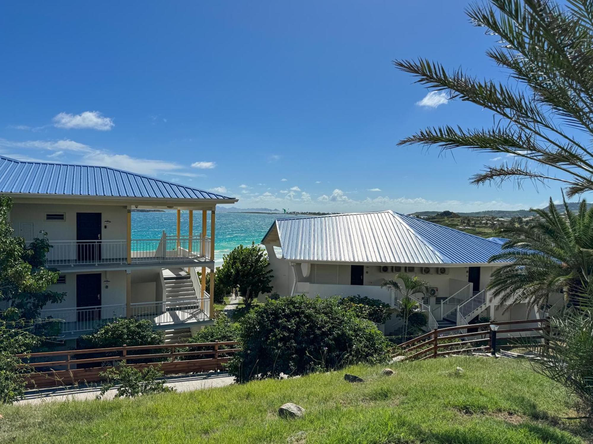 Top Floor Unit 520 Ft2 - 48 M2 With Stunning Dominant View On Ocean, St Barth, Orient Bay Apartment Cul de Sac Exterior photo