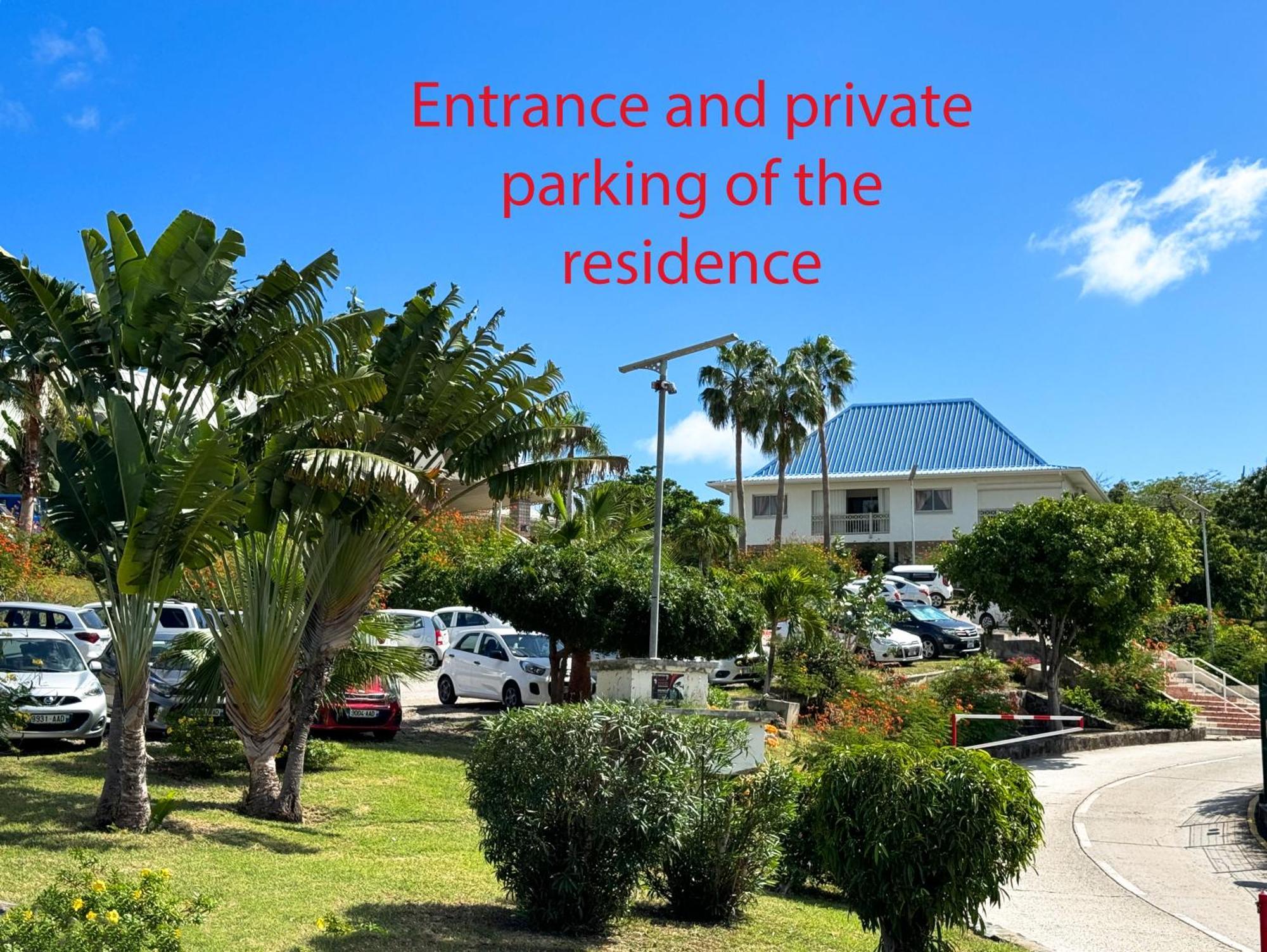 Top Floor Unit 520 Ft2 - 48 M2 With Stunning Dominant View On Ocean, St Barth, Orient Bay Cul de Sac Exterior photo